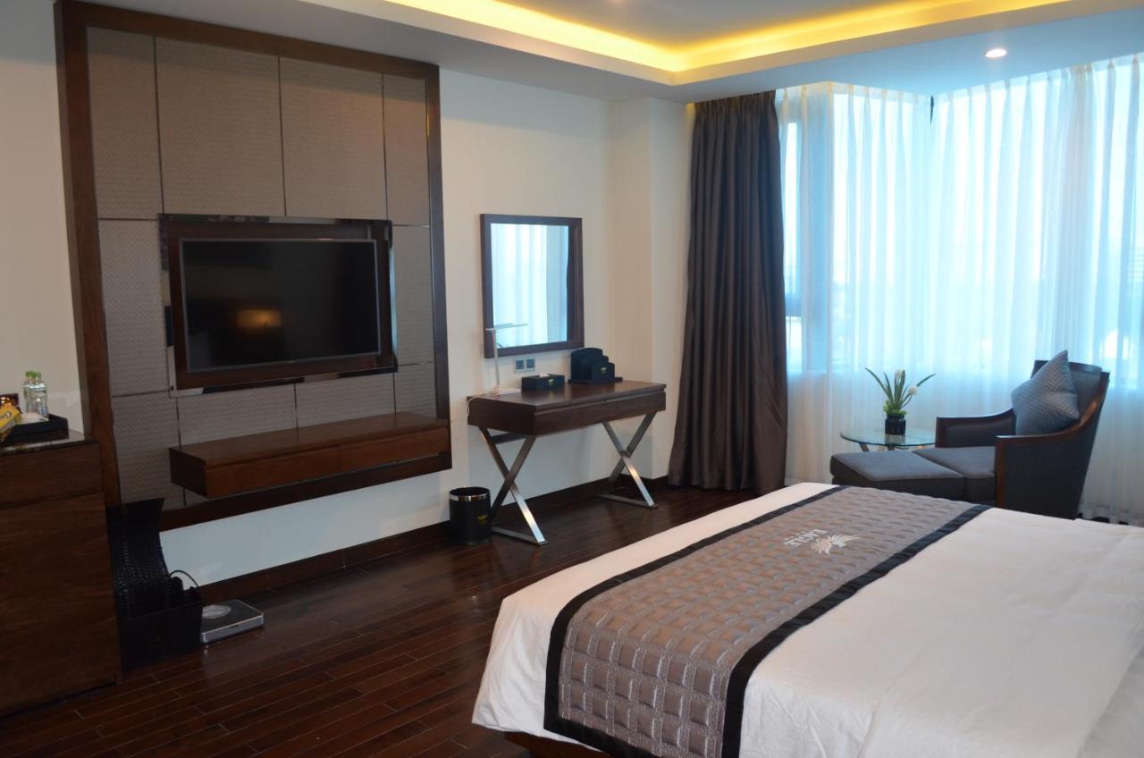 Eagle Hotel Dai Tiet Екстериор снимка