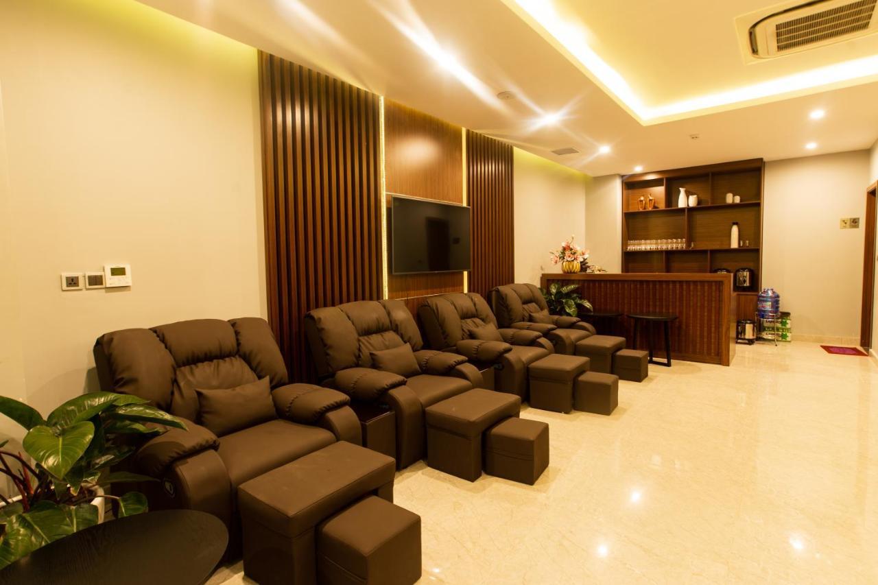 Eagle Hotel Dai Tiet Екстериор снимка