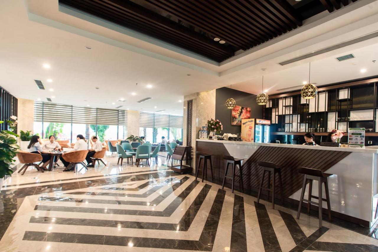 Eagle Hotel Dai Tiet Екстериор снимка