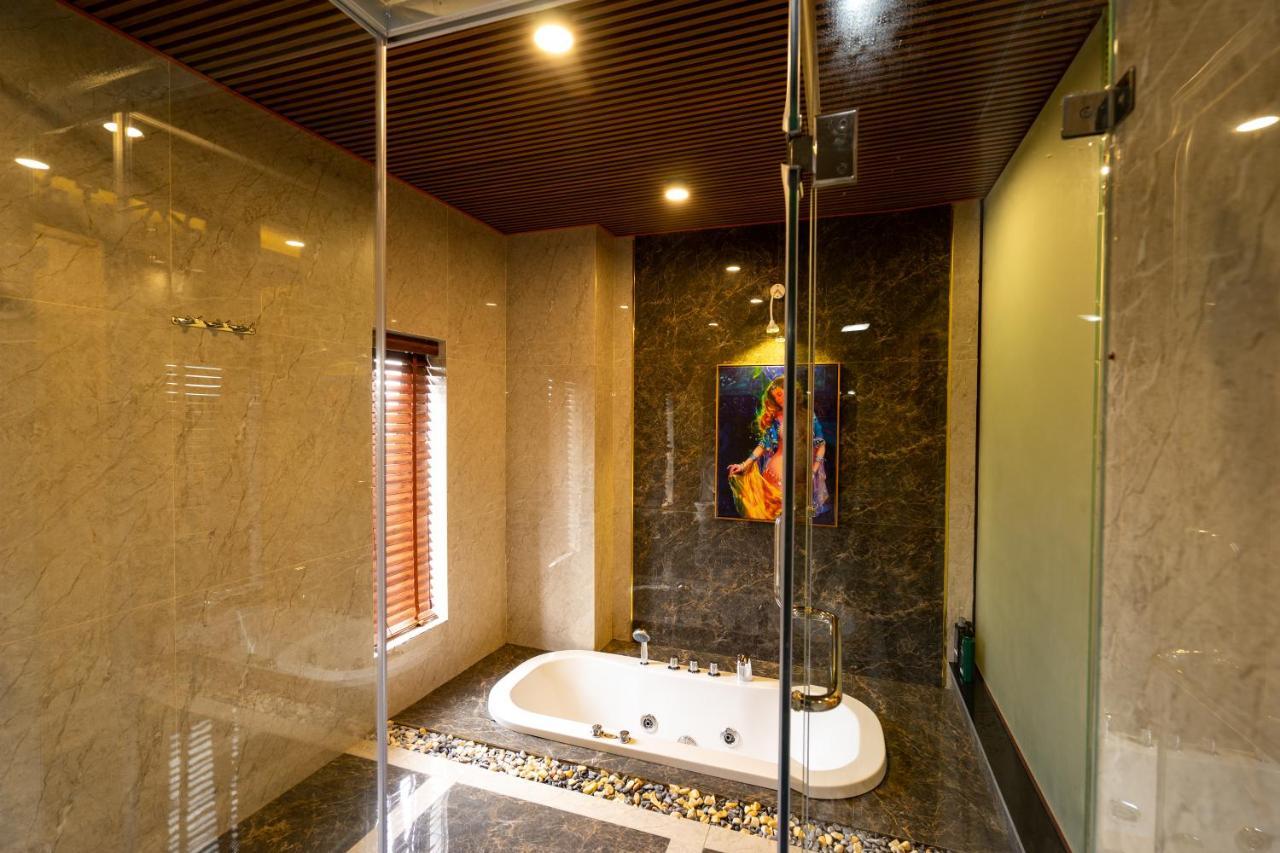 Eagle Hotel Dai Tiet Екстериор снимка