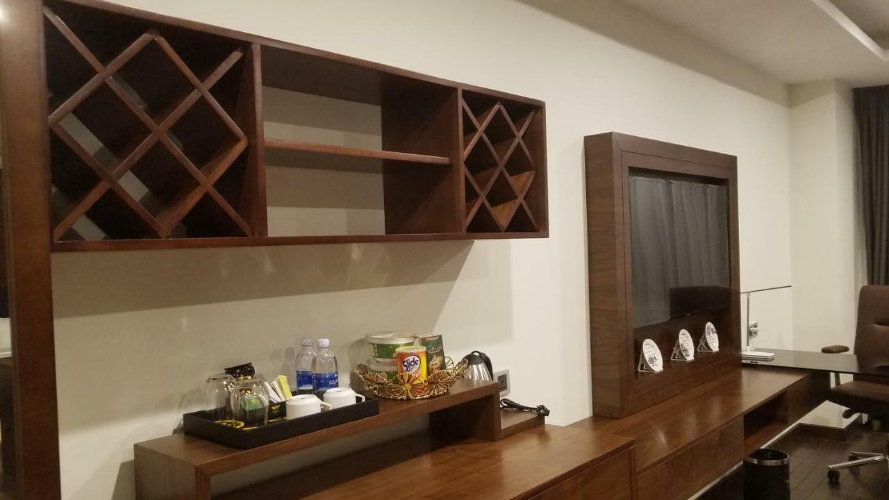 Eagle Hotel Dai Tiet Екстериор снимка